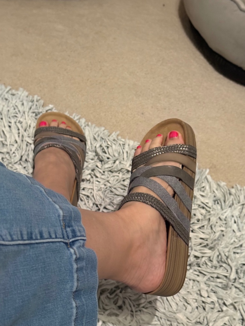 Silver Crisscross Sandal (7.5)